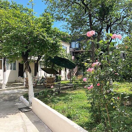 Batumi Summer Hotel Εξωτερικό φωτογραφία