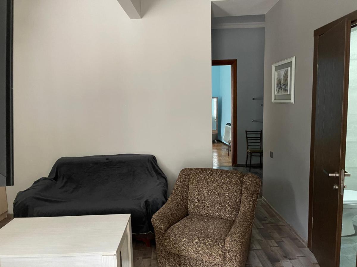 Batumi Summer Hotel Εξωτερικό φωτογραφία