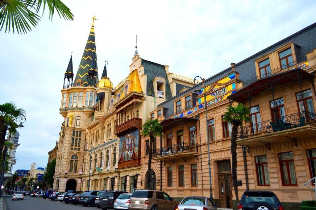 Batumi Summer Hotel Εξωτερικό φωτογραφία