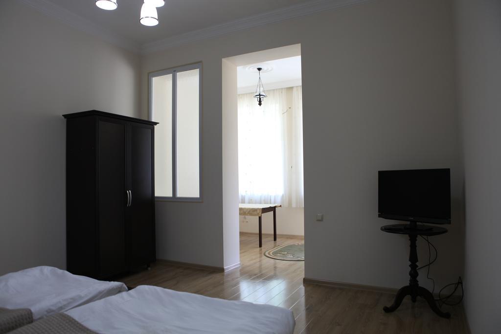 Batumi Summer Hotel Δωμάτιο φωτογραφία
