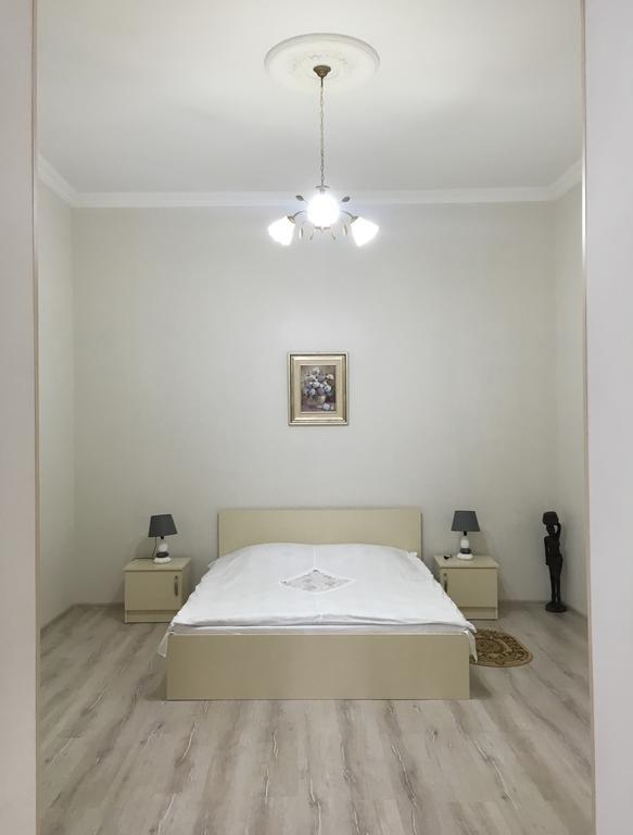 Batumi Summer Hotel Εξωτερικό φωτογραφία