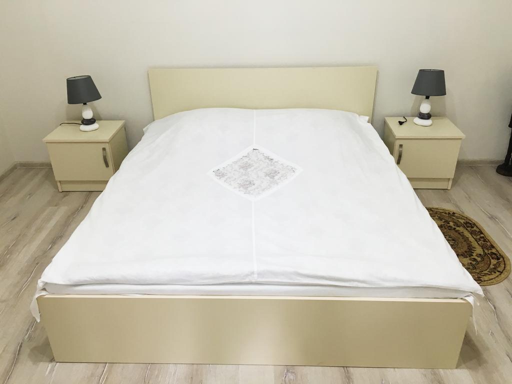 Batumi Summer Hotel Εξωτερικό φωτογραφία