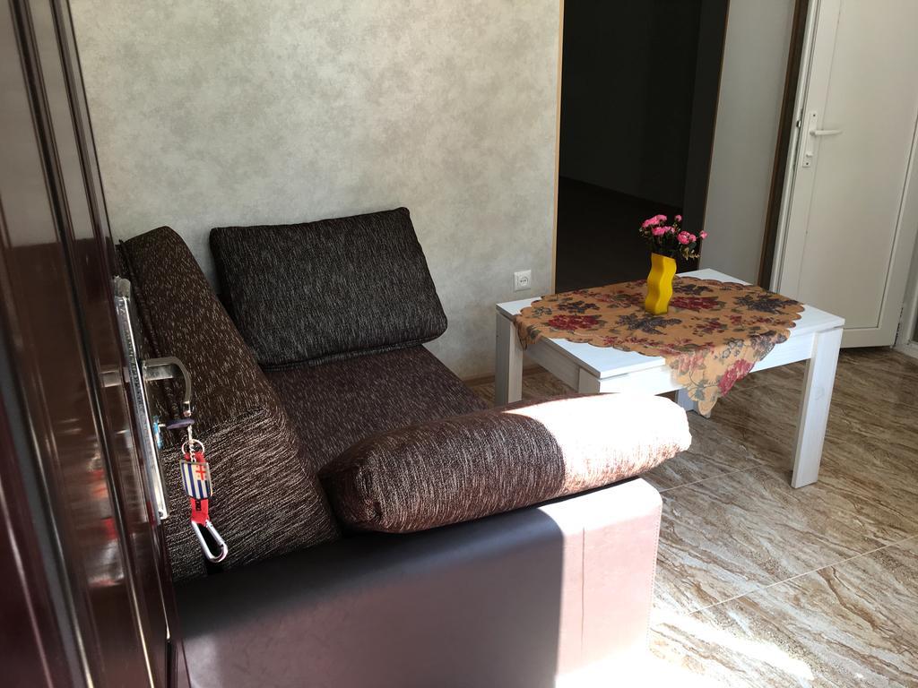 Batumi Summer Hotel Εξωτερικό φωτογραφία