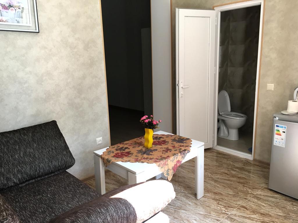 Batumi Summer Hotel Εξωτερικό φωτογραφία